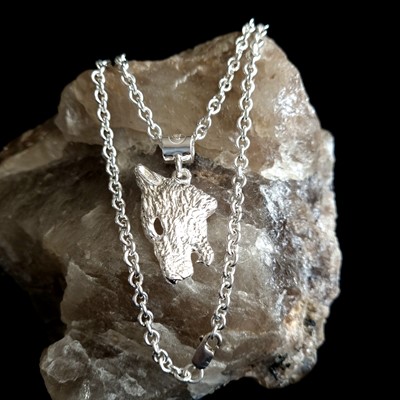 Howling Wolf Pendant